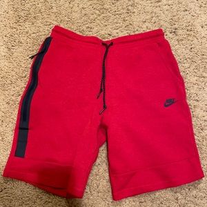 Nike Tech Fleece Shorts Large